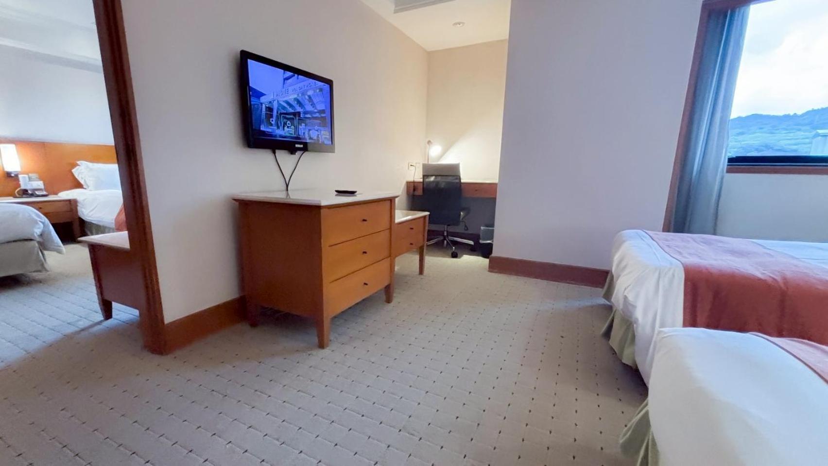 Hione Holiday Hotel Taipei Dış mekan fotoğraf