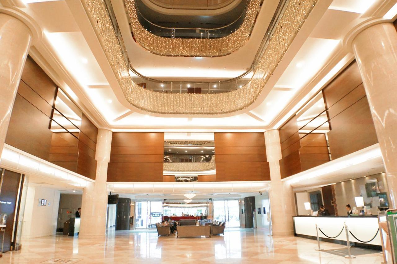 Hione Holiday Hotel Taipei Dış mekan fotoğraf