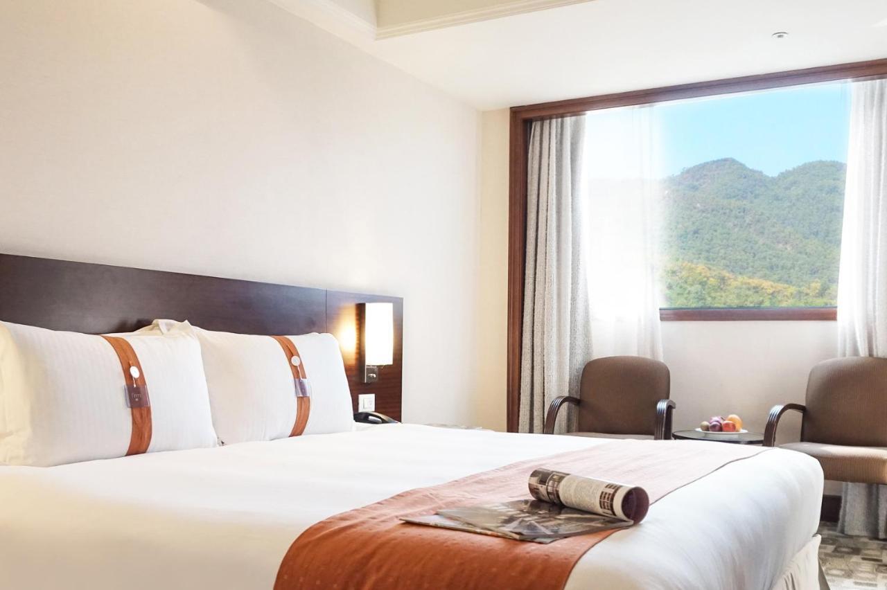 Hione Holiday Hotel Taipei Dış mekan fotoğraf