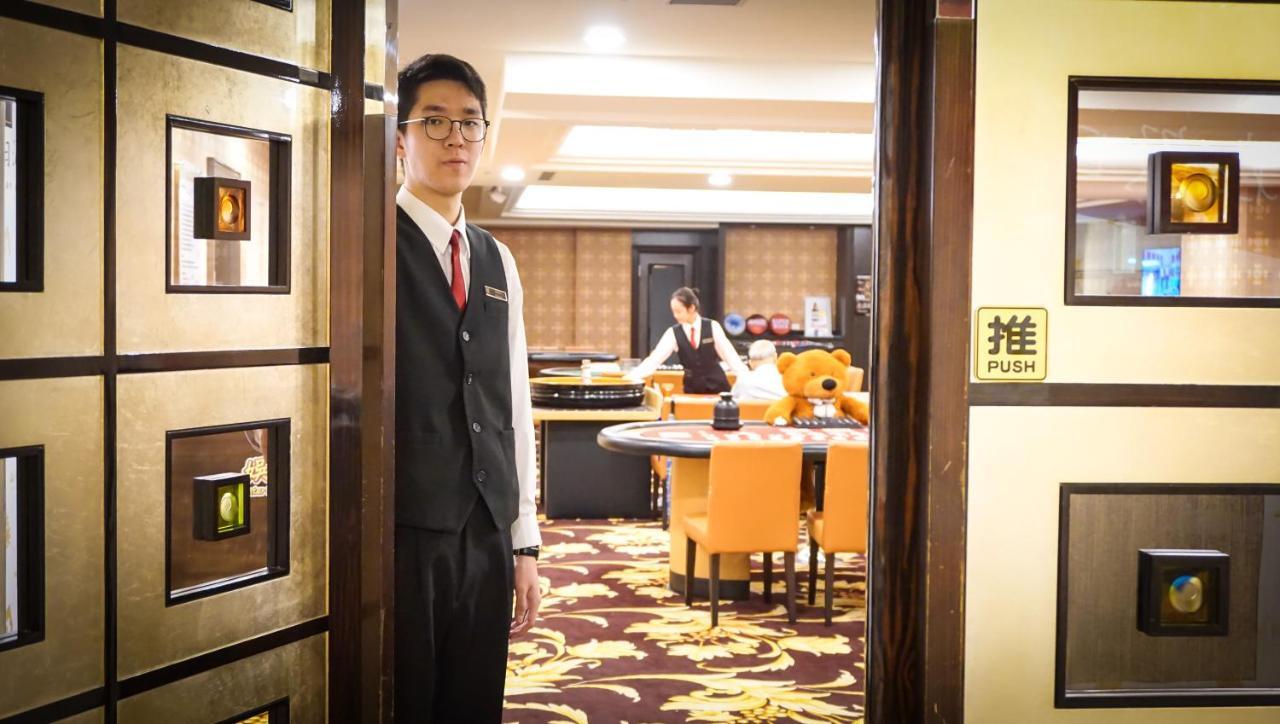 Hione Holiday Hotel Taipei Dış mekan fotoğraf